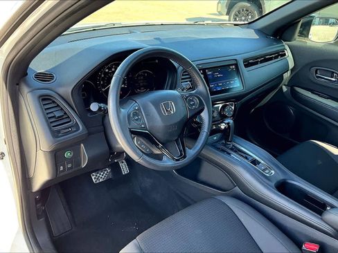 Used 2022 Honda HR-V Sport image 18