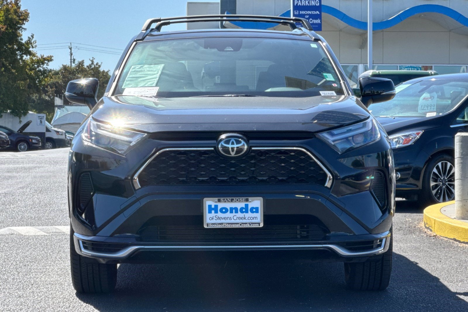Used 2025 Toyota RAV4 SE AWD/4WD image 6