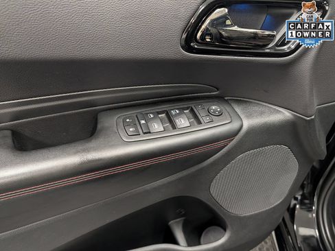 Used 2025 Dodge Durango GT AWD/4WD image 11