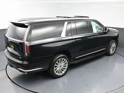 Used 2023 Cadillac Escalade ESV Premium Luxury image 49