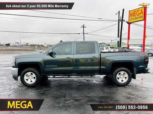Used 2018 Chevrolet Silverado 1500 LT w/ All Star Edition image 10