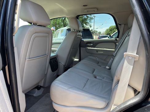 Used 2014 Chevrolet Tahoe LT w/ Suspension Package, Off-Road AWD/4WD image 17