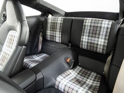 Used 2025 Porsche 911 Turbo S image 19