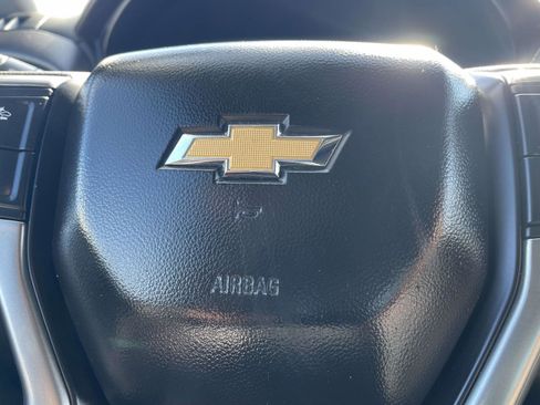 Used 2021 Chevrolet Silverado 1500 Custom w/ Safety Confidence Package image 19