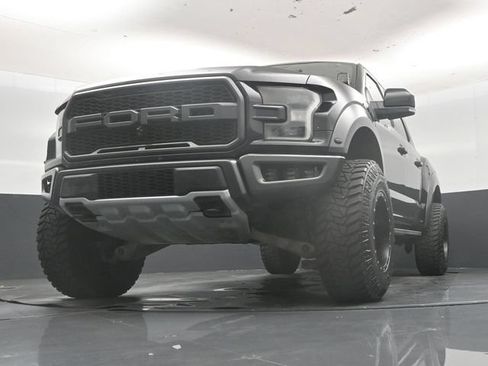Used 2017 Ford F150 Raptor w/ Equipment Group 802A Luxury AWD/4WD image 51