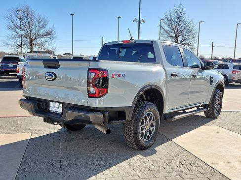 Used 2024 Ford Ranger XLT w/ FX4 Off-Road Package image 3