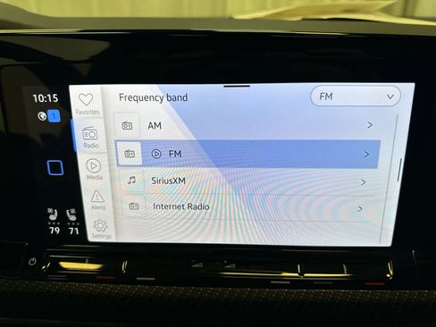 Used 2024 Volkswagen Golf R image 16