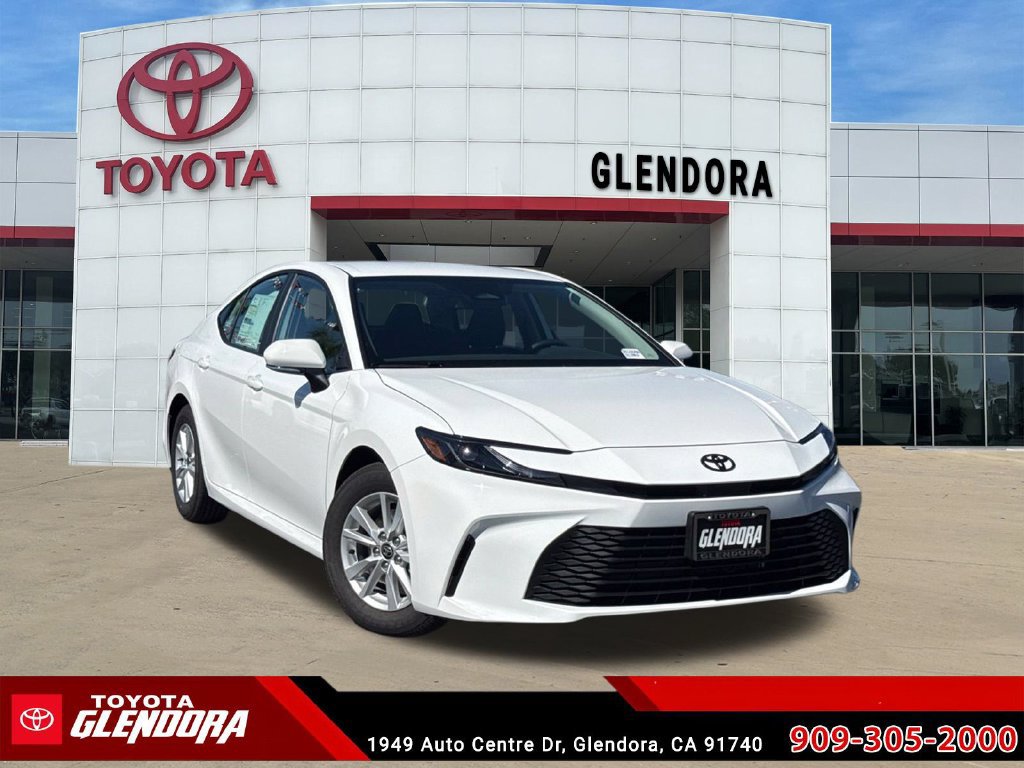 New 2026 Toyota Camry LE FWD image 2