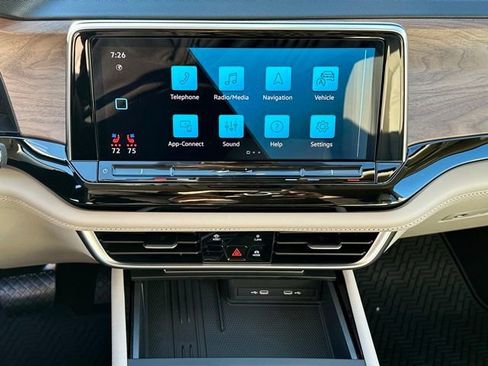 New 2026 Volkswagen Atlas SE image 22