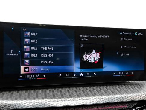 Used 2025 BMW 330i xDrive Sedan image 32