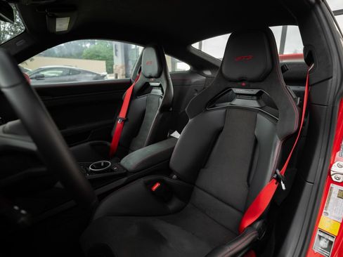 Used 2026 Porsche 911 GT3 RWD image 25