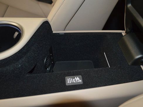 New 2025 Porsche Taycan 4 AWD/4WD image 35