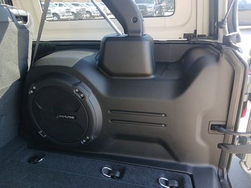 New 2026 Jeep Wrangler Unlimited Rubicon image 24