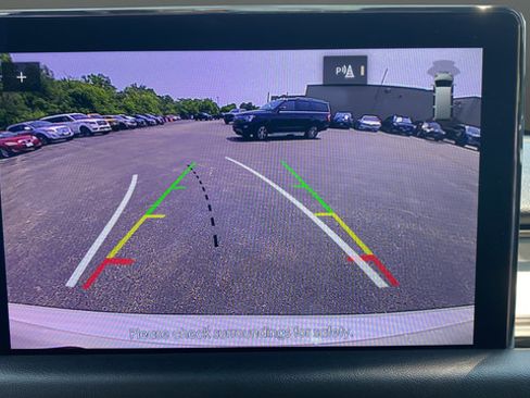 Used 2023 Lincoln Aviator AWD w/ Premium Package image 14