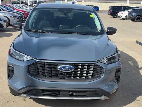 Used 2025 Ford Escape Active image 3