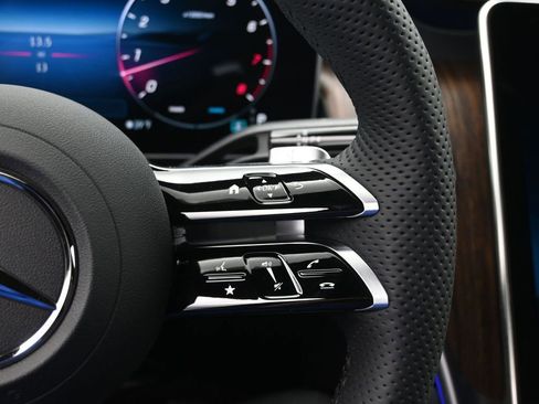 New 2026 Mercedes-Benz GLC 300 4MATIC image 10