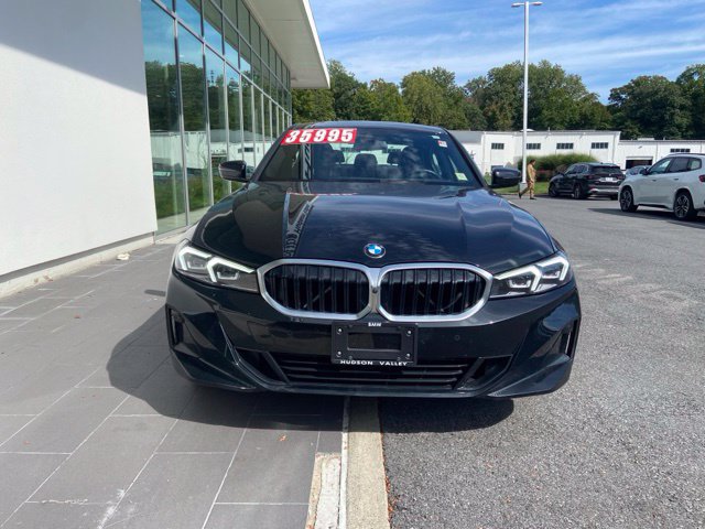 Used 2023 BMW 330i xDrive Sedan w/ Premium Package AWD/4WD image 4
