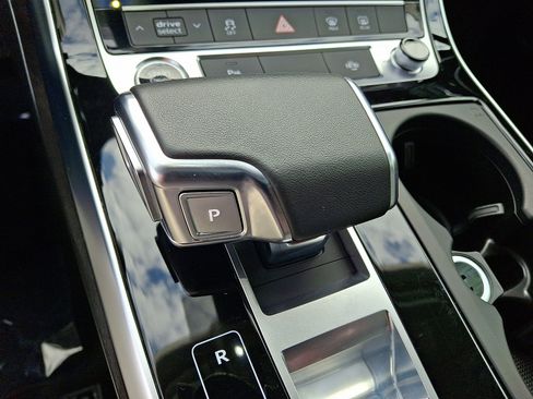 Used 2022 Audi Q7 3.0T Premium Plus AWD/4WD image 15