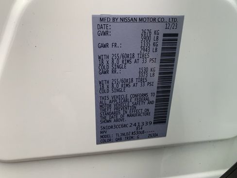 Used 2024 Nissan Pathfinder SL image 32