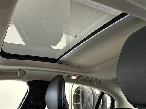 Certified 2024 Volvo S60 B5 Plus image 20