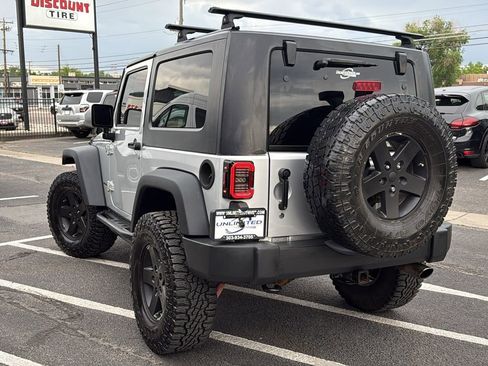 Used 2009 Jeep Wrangler Rubicon w/ PWR Convenience Group AWD/4WD image 5