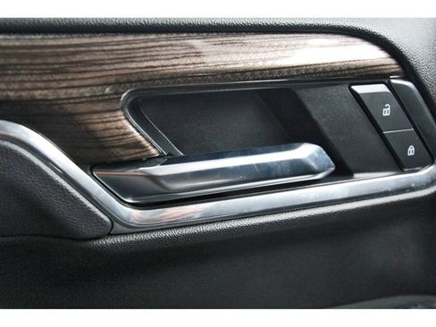 Used 2025 Chevrolet Silverado 1500 LT Trail Boss w/ LT Trail Boss Premium Package image 15