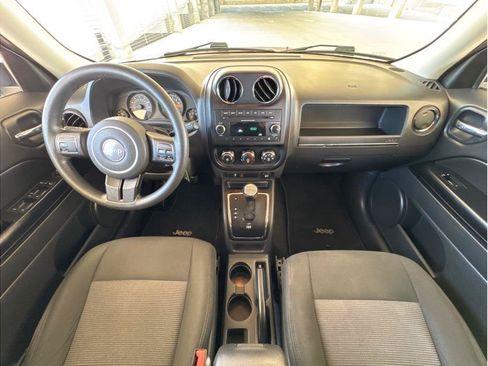 Used 2015 Jeep Patriot Sport w/ Power Value Group AWD/4WD image 15