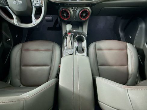 Used 2025 Chevrolet Blazer RS w/ Driver Confidence II Package image 17