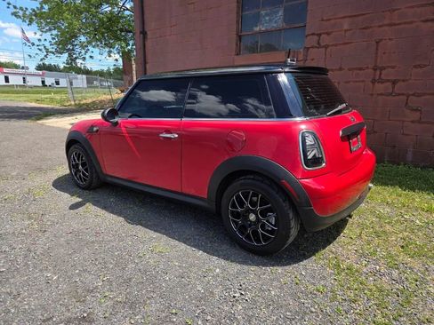 Used 2007 MINI Cooper Hardtop FWD image 3