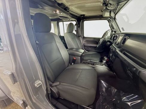 Used 2021 Jeep Wrangler Unlimited Sport AWD/4WD image 24