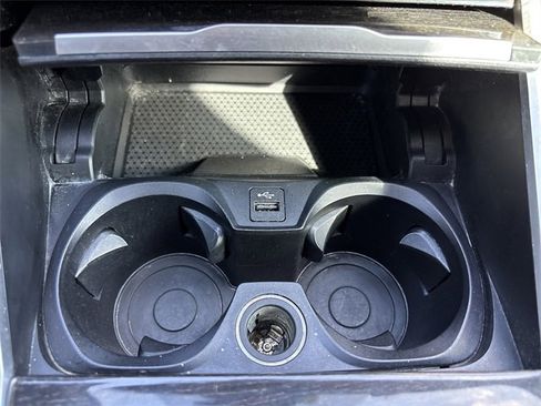 Used 2022 BMW 330i Sedan w/ Driving Assistance Package image 8