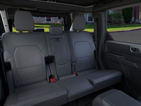 New 2025 Ford Bronco Outer Banks image 11