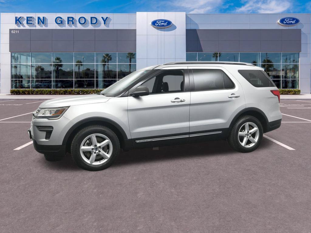 Used 2018 Ford Explorer XLT FWD image 9