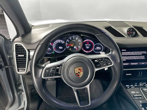 Certified 2023 Porsche Cayenne image 23