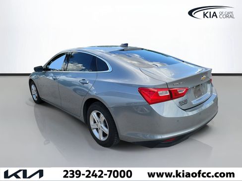 Used 2024 Chevrolet Malibu LS FWD image 4
