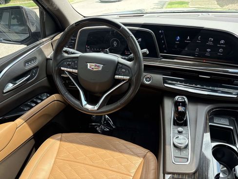 Used 2021 Cadillac Escalade Sport w/ Driver Assist Tech Package AWD/4WD image 27