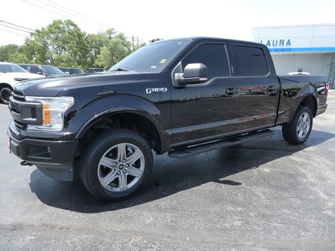 Used 2019 Ford F150 XLT w/ Equipment Group 302A Luxury AWD/4WD image 10