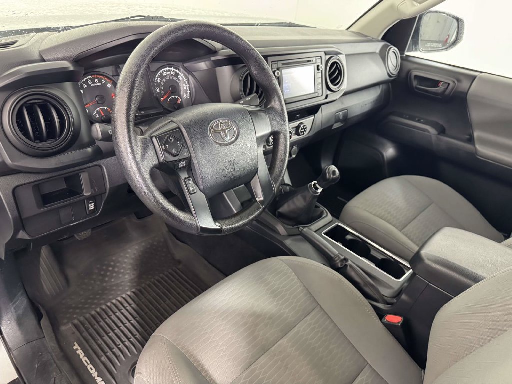 Used 2017 Toyota Tacoma SR w/ SR Convenience Package AWD/4WD image 5