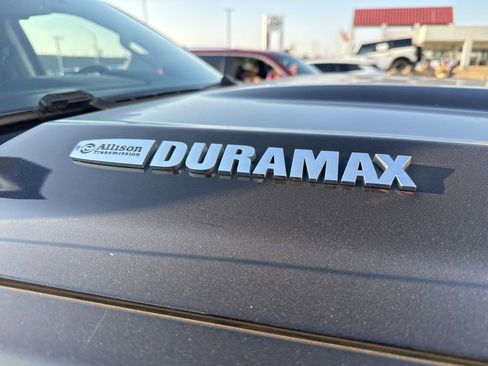 Used 2019 Chevrolet Silverado 2500 LTZ w/ Duramax Plus Package image 6