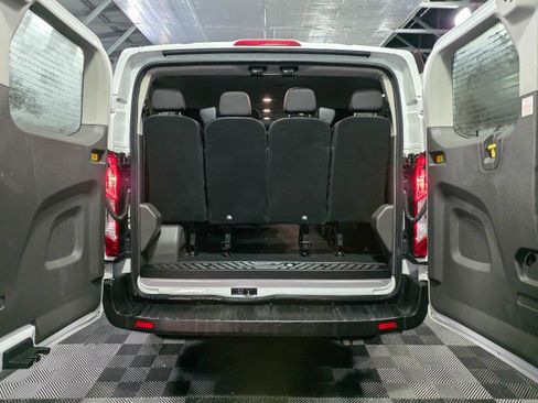 Used 2022 Ford Transit 350 XL image 10