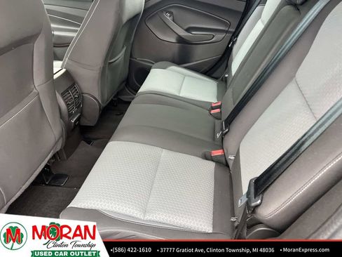 Used 2017 Ford C-MAX SE image 12