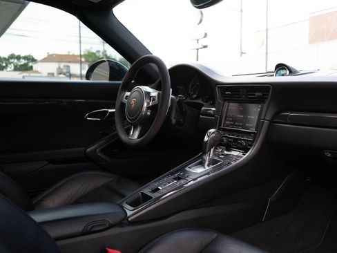 Used 2014 Porsche 911 Turbo image 72
