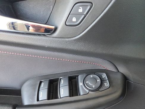 Used 2023 Chevrolet TrailBlazer RS w/ Convenience Package FWD image 36