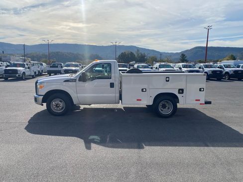 Used 2016 Ford F350 XL w/ XL Value Package image 5