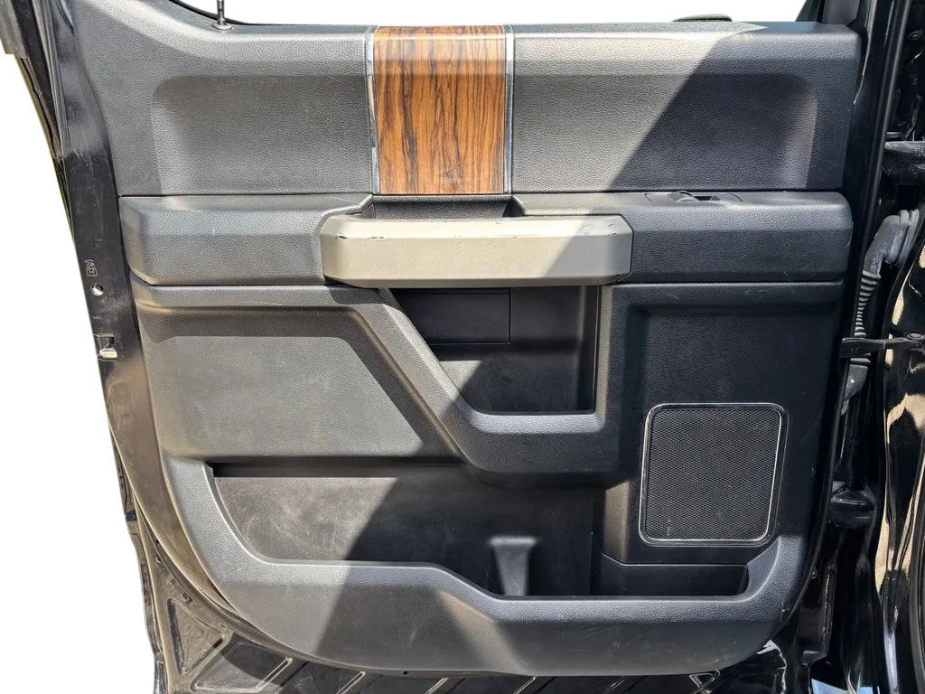Used 2019 Ford F150 Lariat w/ Trailer Tow Package AWD/4WD image 26