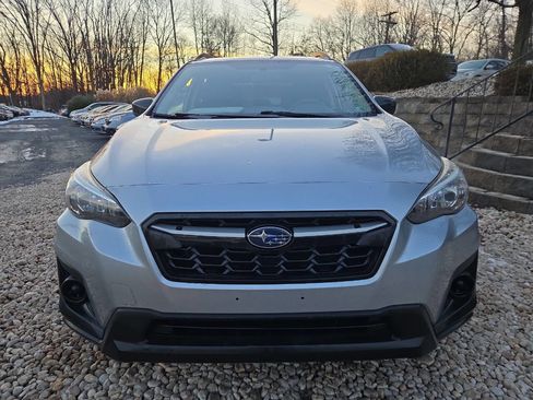 Used 2019 Subaru Crosstrek 2.0i image 2