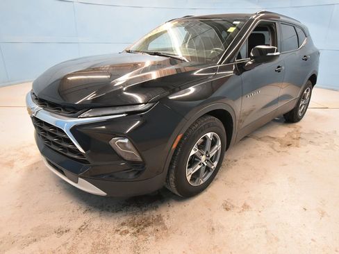 Used 2024 Chevrolet Blazer LT AWD/4WD image 31