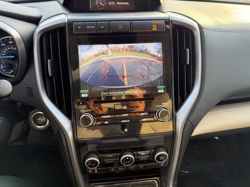 Used 2019 Subaru Ascent Limited w/ Popular Package #3 image 14