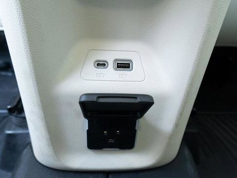 Used 2021 Buick Envision Avenir w/ Technology Package II image 33