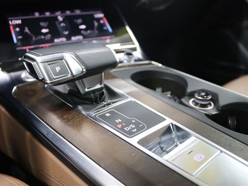 Used 2019 Audi A6 3.0T Premium Plus w/ Premium Plus Package AWD/4WD image 34